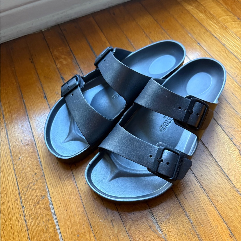 Birkenstock • *BRAND NEW* Men’s